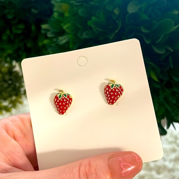 Strawberry Stud Earrings - Picture 4 of 4